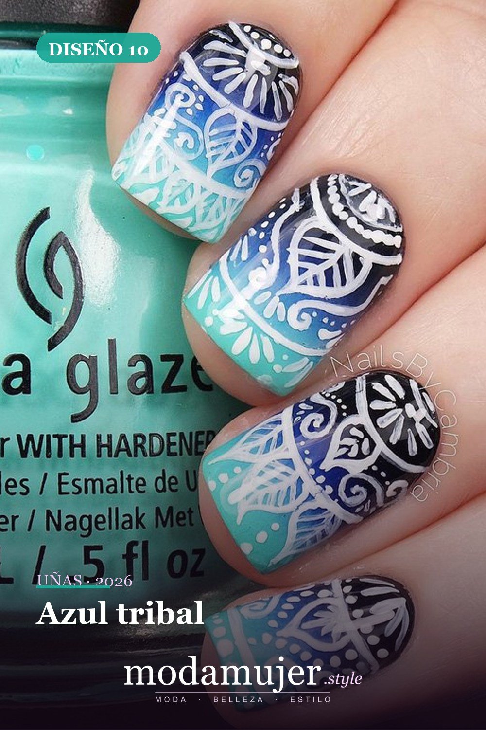 Azul tribal — 29 Adorables Diseños de Uñas Azules para 2026