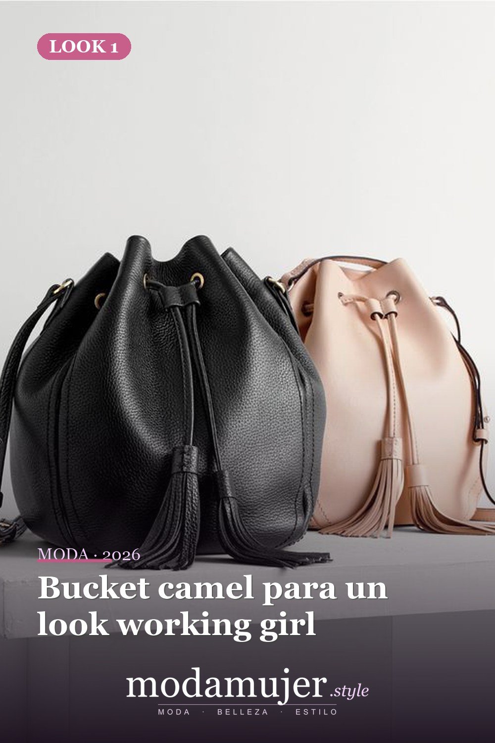 Bucket camel para un look working girl — 29 ideas de atuendos de bolsos tipo cubo que toda chica debe probar