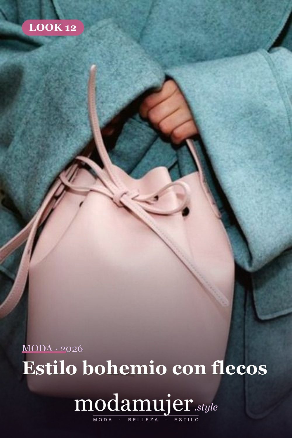 Estilo bohemio con flecos — 29 ideas de atuendos de bolsos tipo cubo que toda chica debe probar