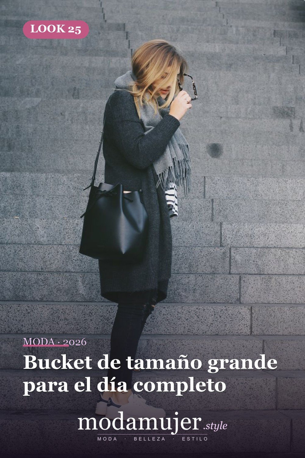 Bucket de tamaño grande para el día completo — 29 ideas de atuendos de bolsos tipo cubo que toda chica debe probar