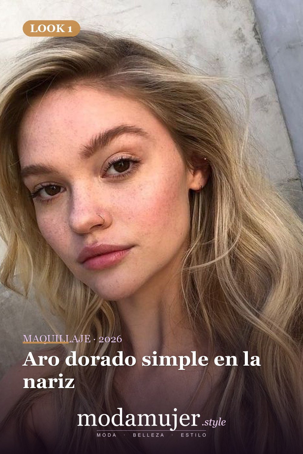 Aro dorado simple en la nariz — 3 tendencias actuales de perforación y 15 ejemplos