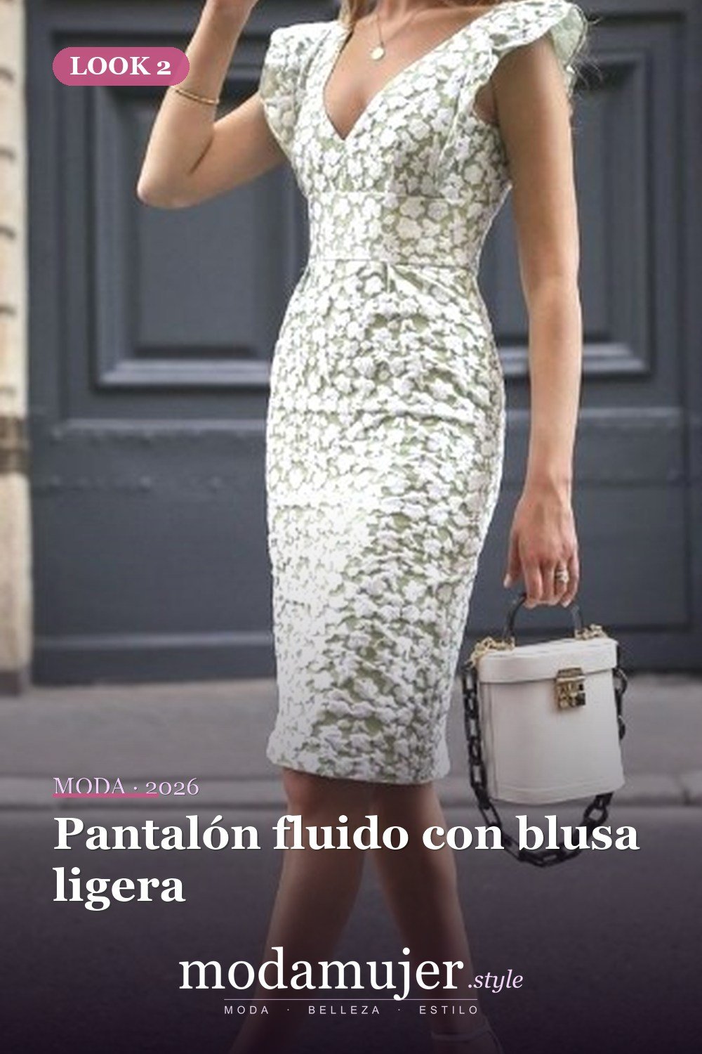 Pantalón fluido con blusa ligera — 30 conjuntos de trabajo informal para el verano para probar este año