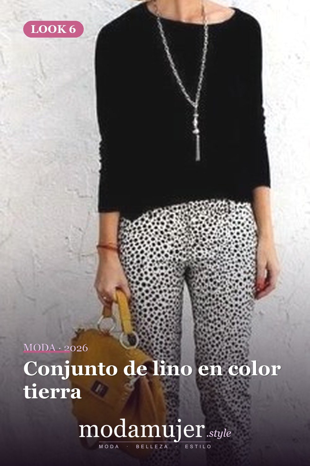 Conjunto de lino en color tierra — 30 conjuntos de trabajo informal para el verano para probar este año