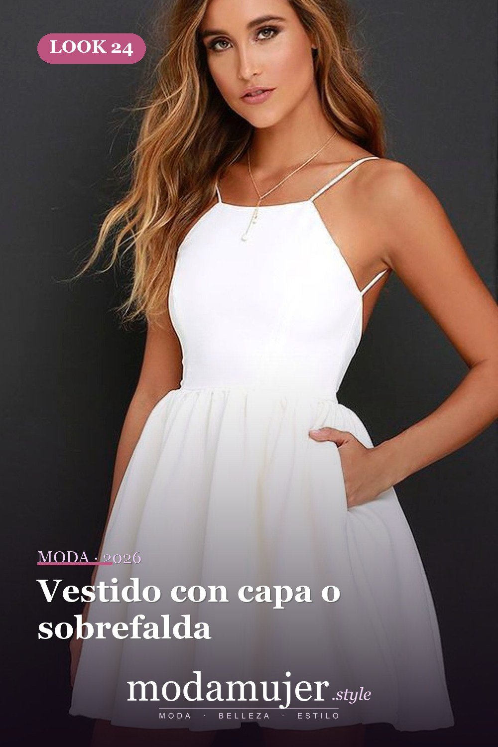 Vestido con capa o sobrefalda — 30 diseños de vestidos de graduación blancos para chicas con estilo