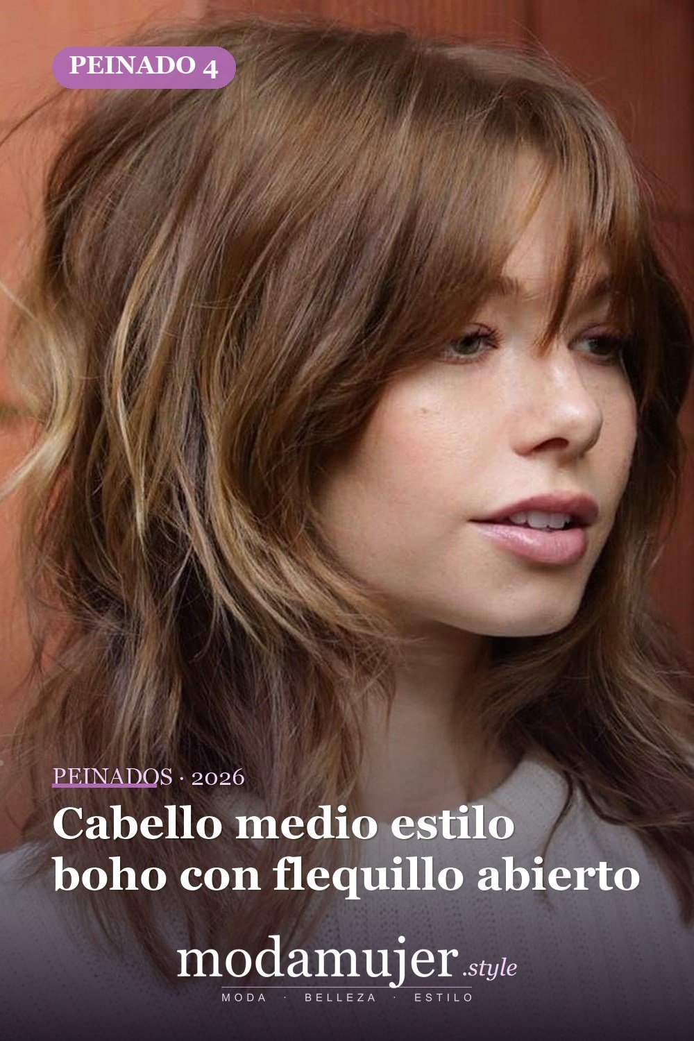 Cabello medio estilo boho con flequillo abierto — 30 mejores estilos de cabello de longitud media con flequillo