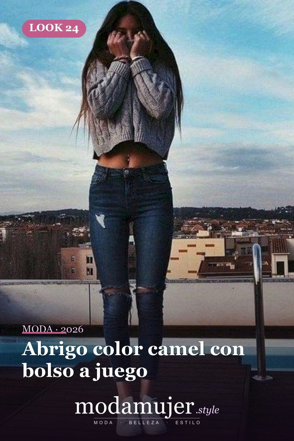 Abrigo color camel con bolso a juego — 31 trajes de moda casual de invierno lindos para chica adolescente 2026