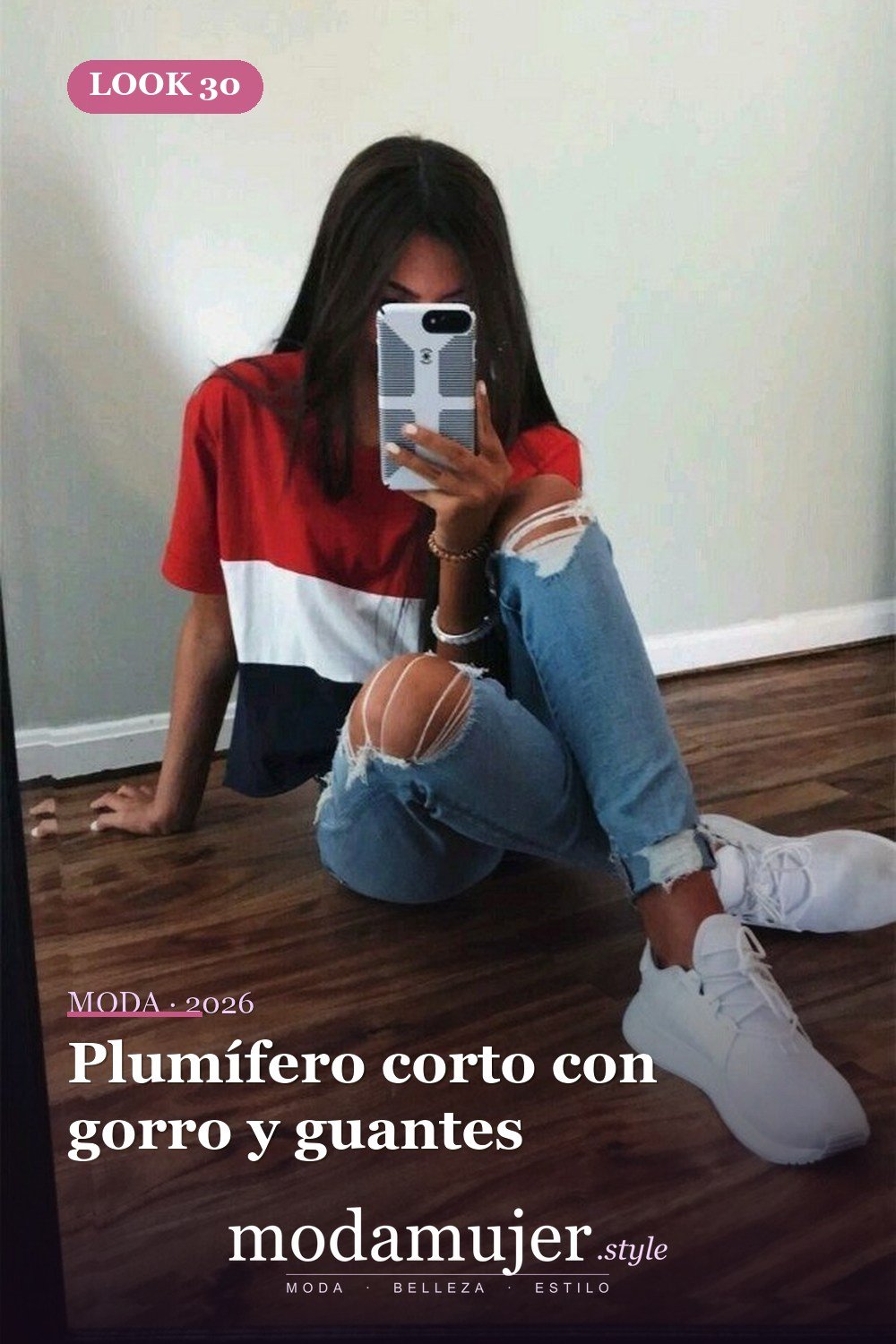 Plumífero corto con gorro y guantes — 31 trajes de moda casual de invierno lindos para chica adolescente 2026