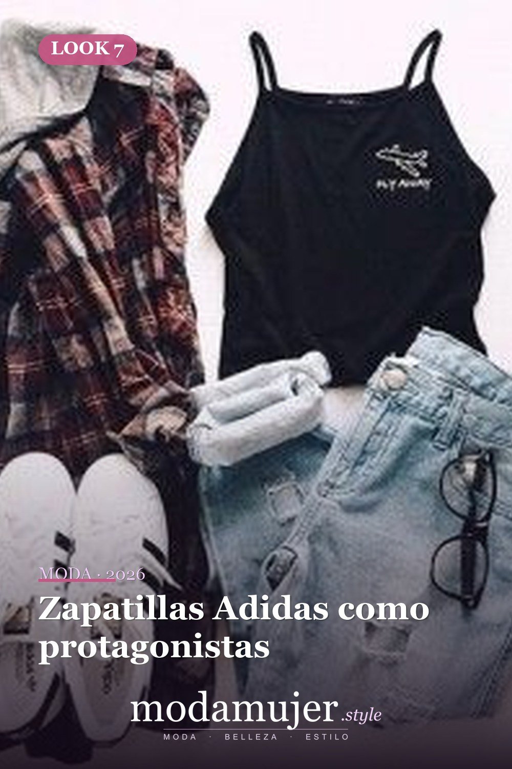 Zapatillas Adidas como protagonistas — 33 Outfits Casuales Más Populares Para Mejorar Tu Estilo