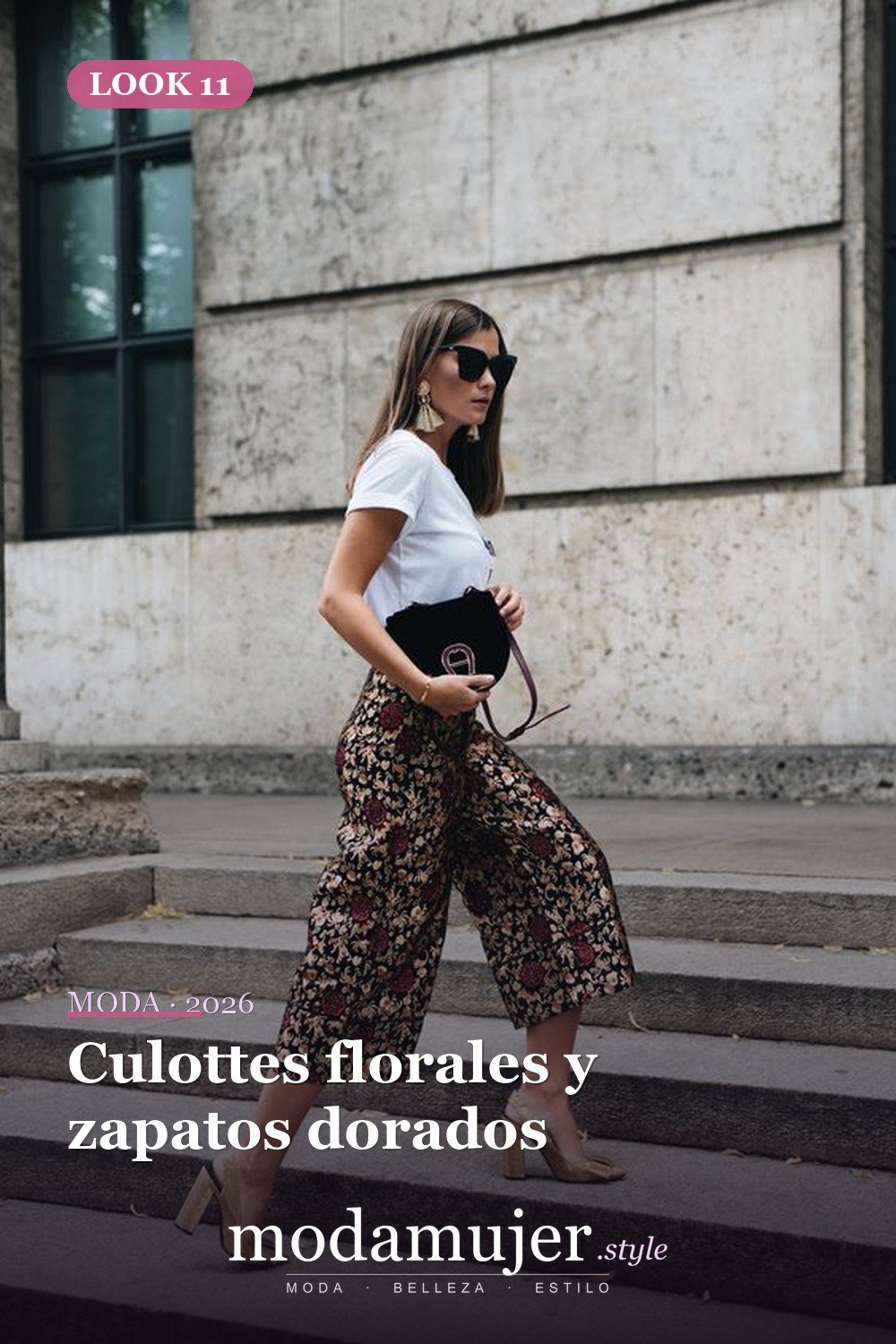 Culottes florales y zapatos dorados — 33 trajes de mujer con estampados florales para la oficina
