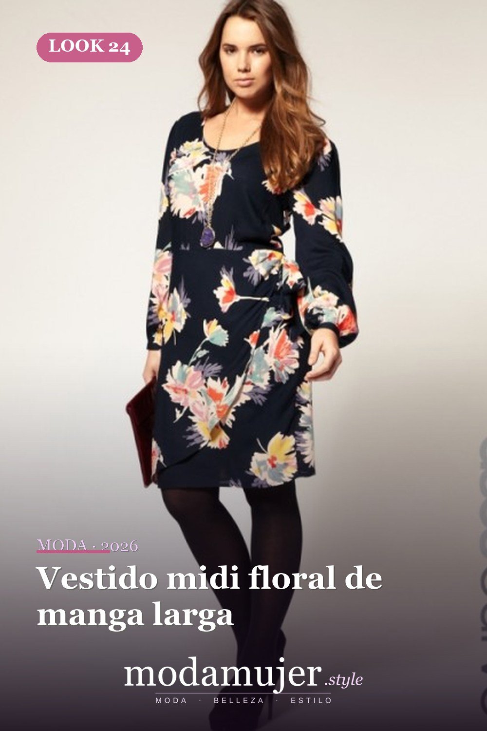 Vestido midi floral de manga larga — 33 trajes de mujer con estampados florales para la oficina