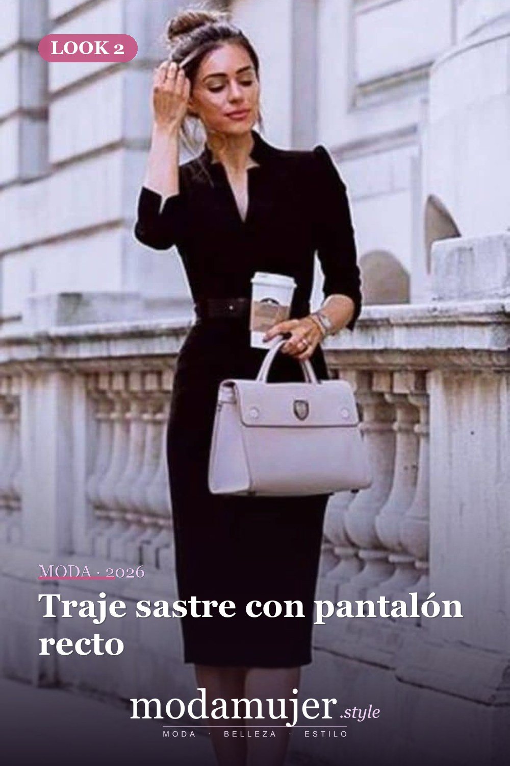 Traje sastre con pantalón recto — 34 outfits de oficina cómodos y elegantes para mujer en 2026