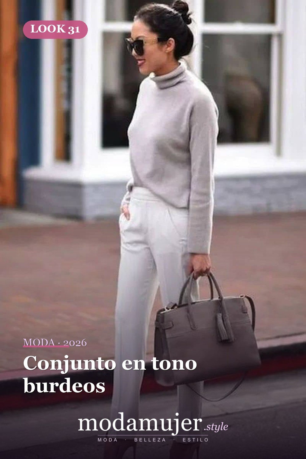 Conjunto en tono burdeos — 34 outfits de oficina cómodos y elegantes para mujer en 2026