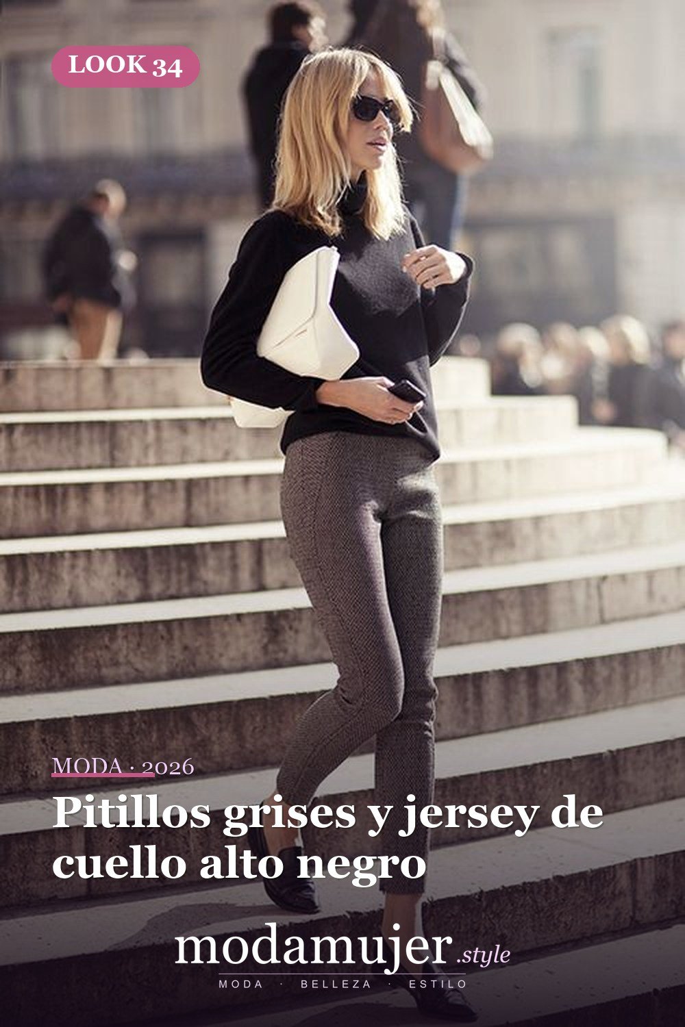 Pitillos grises y jersey de cuello alto negro — 35 atuendos de trabajo elegantes y cómodos con zapatos planos