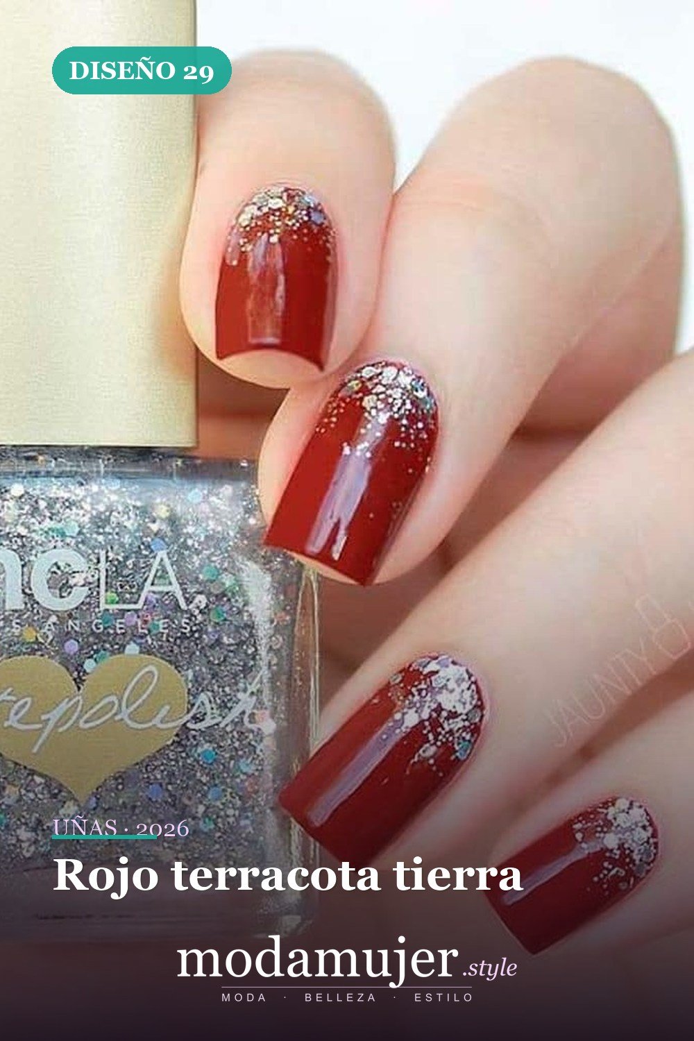 Rojo terracota tierra — 35 ideas extraordinarias de tendencias de uñas rojas para 2026