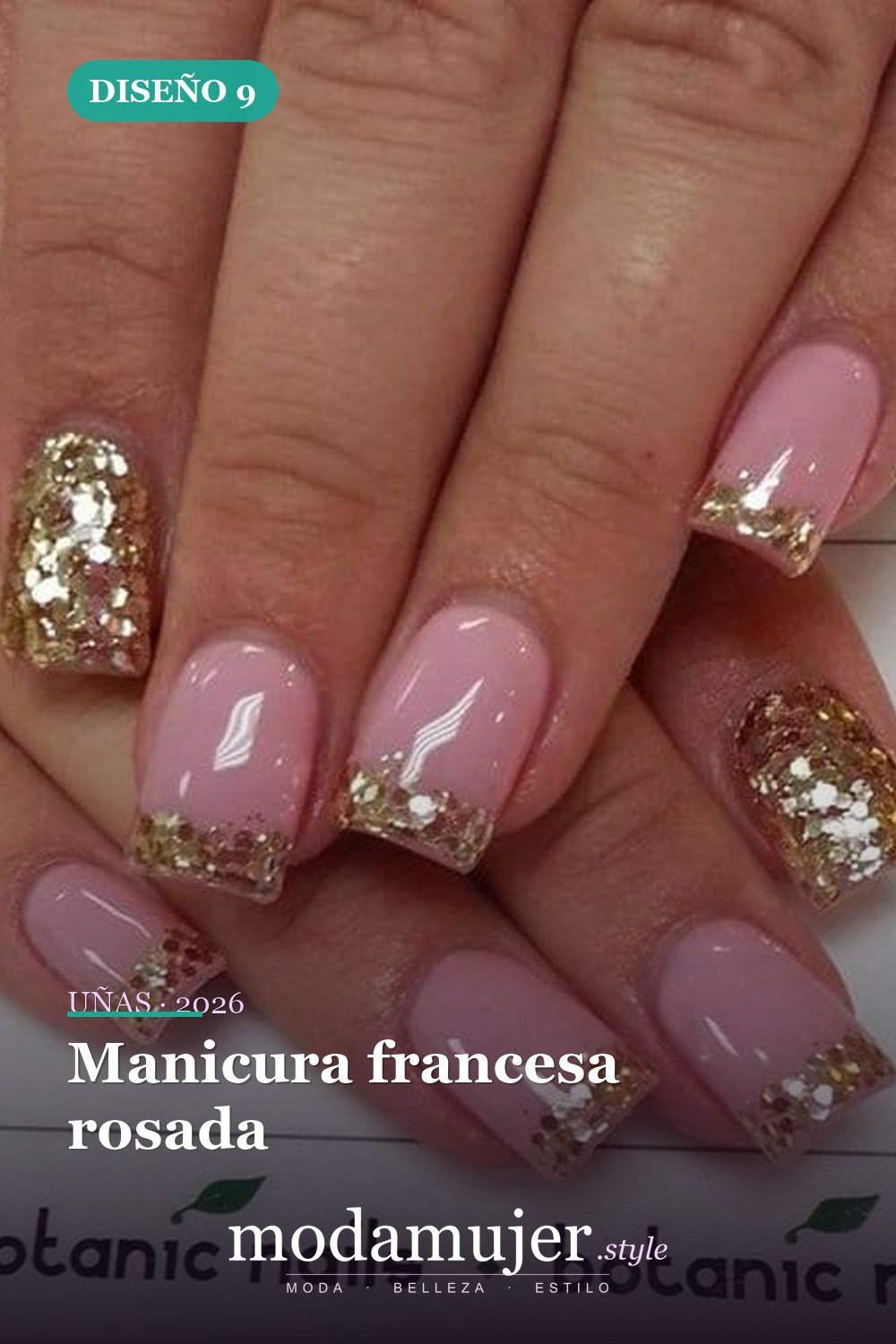 Manicura francesa rosada — 35 increíbles diseños de uñas con brillo para 2026