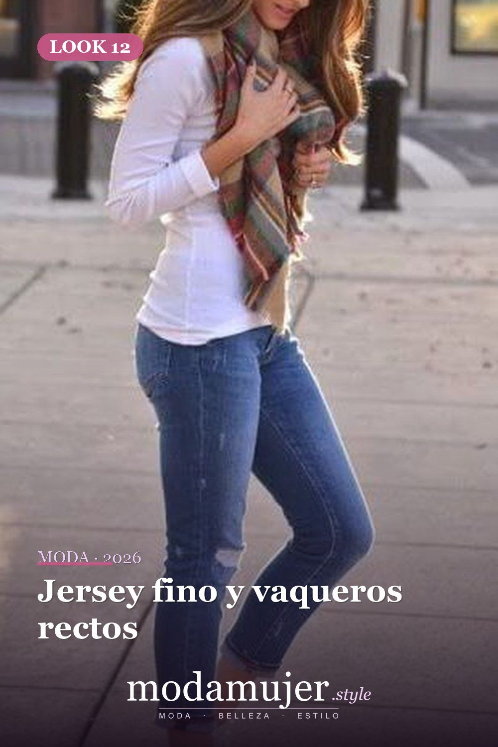 Jersey fino y vaqueros rectos — 35 mejores conjuntos casuales de primavera para que las mujeres se vean lindas