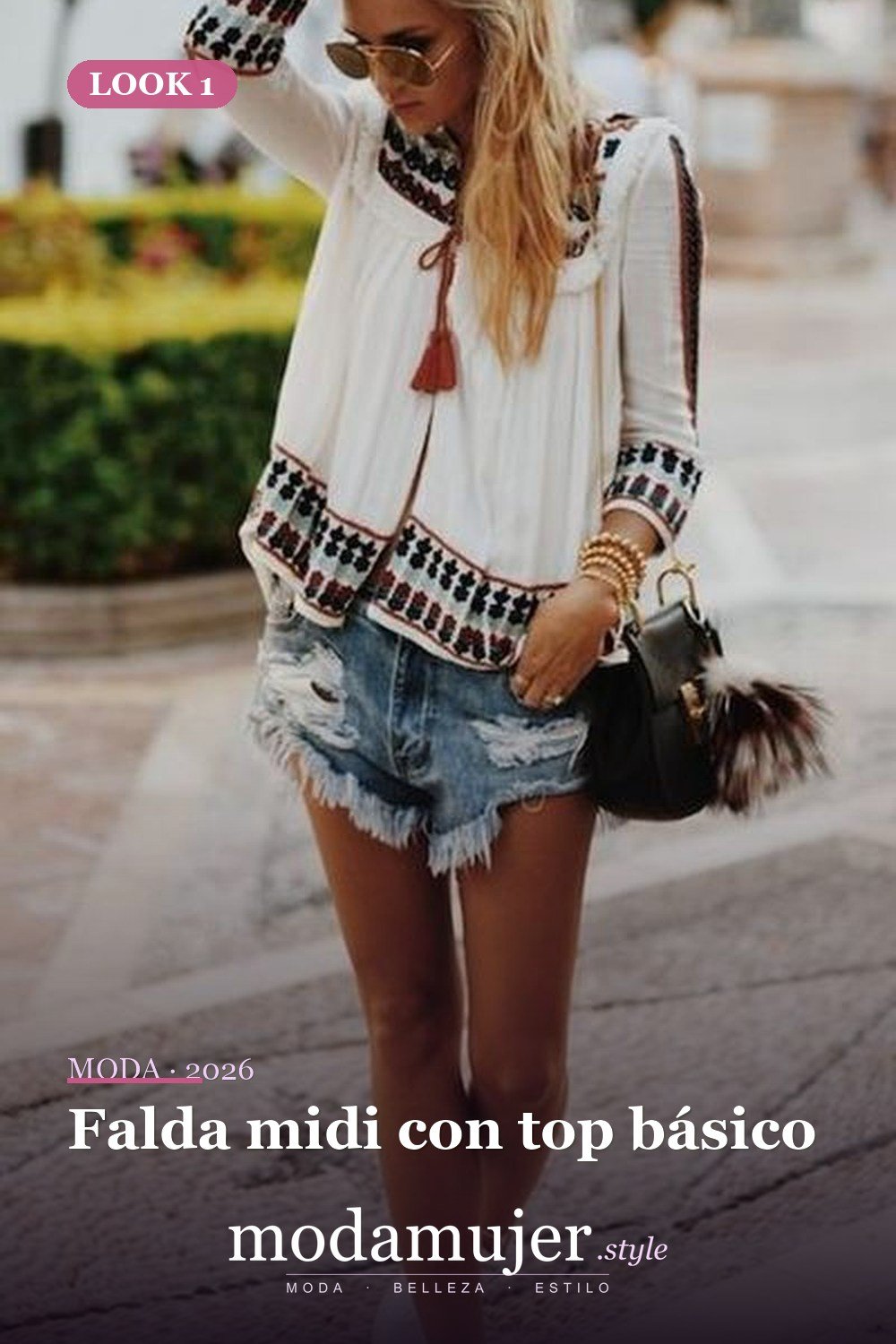Falda midi con top básico — 35 ideas de trajes casuales populares este verano