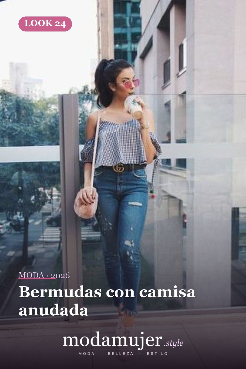 Bermudas con camisa anudada — 35 ideas de trajes casuales populares este verano