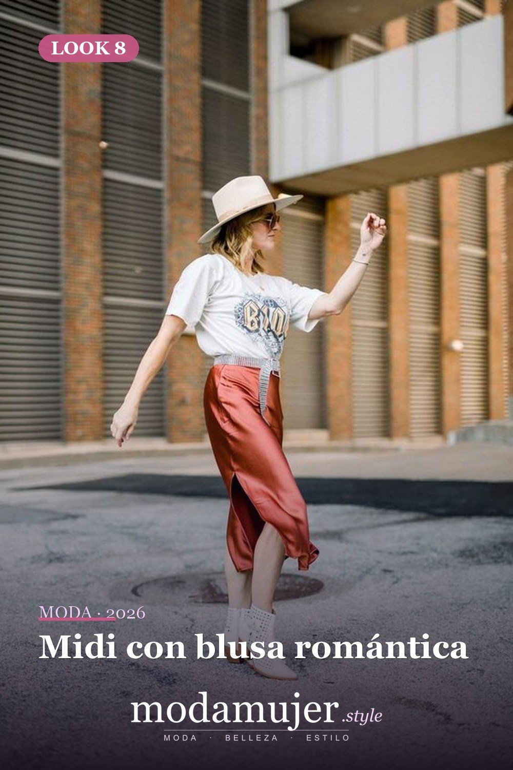 Midi con blusa romántica — 35 trajes casuales de primavera para mujer con faldas midi