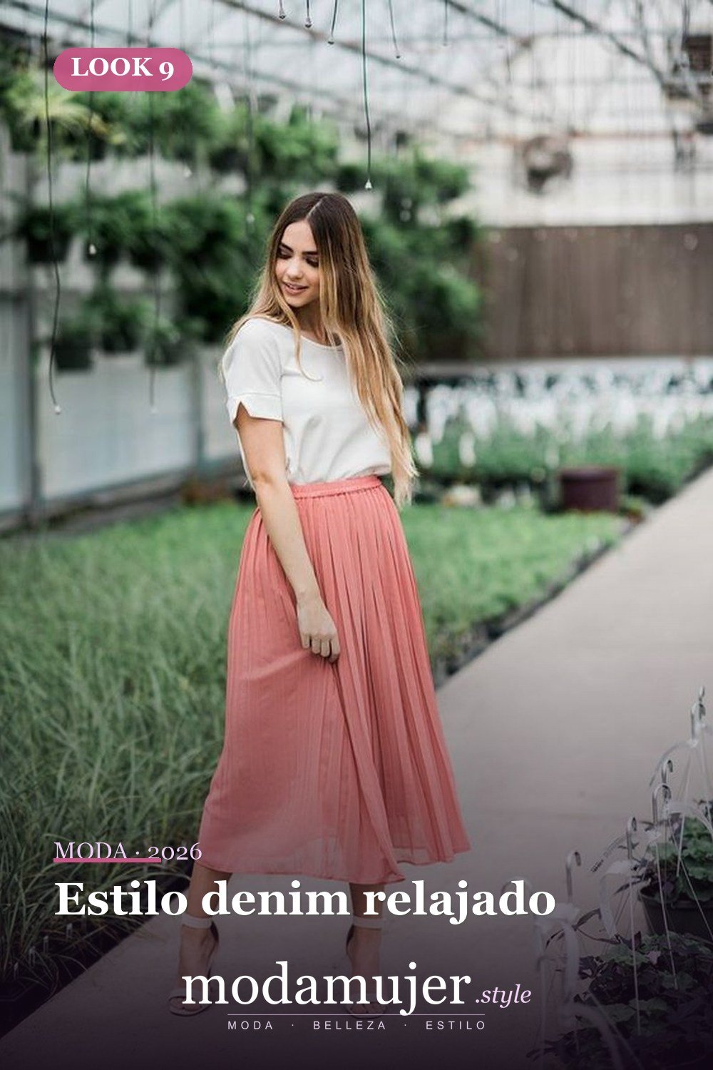 Estilo denim relajado — 35 trajes casuales de primavera para mujer con faldas midi