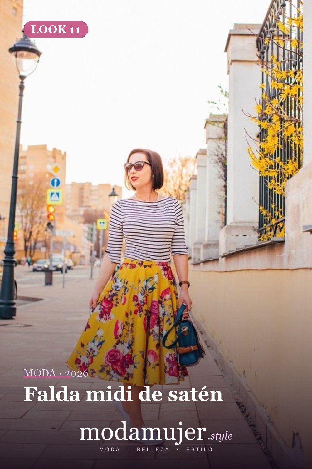 Falda midi de satén — 35 trajes casuales de primavera para mujer con faldas midi
