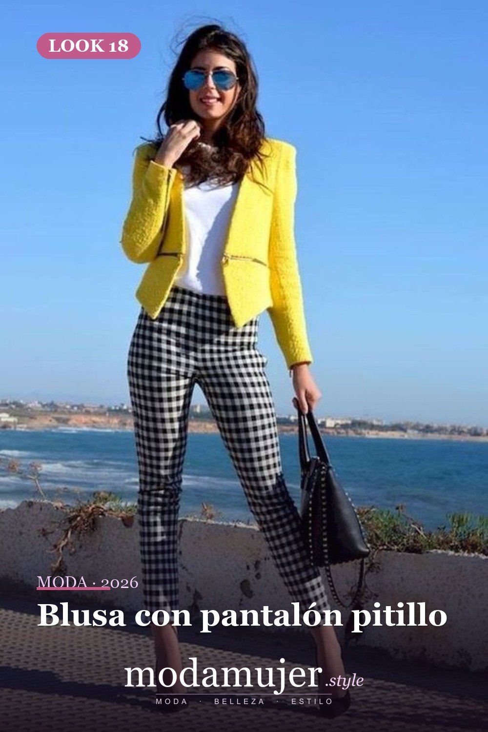 Blusa con pantalón pitillo — 35 trajes de oficina profesionales y elegantes para mujeres