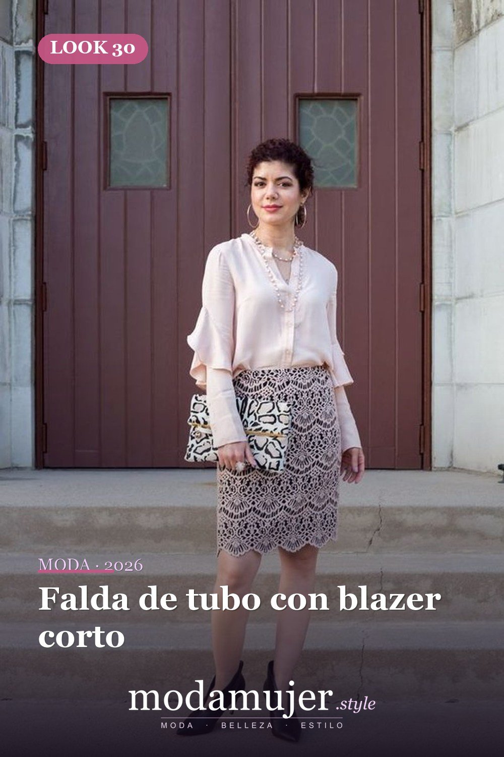 Falda de tubo con blazer corto — 35 trajes de oficina profesionales y elegantes para mujeres