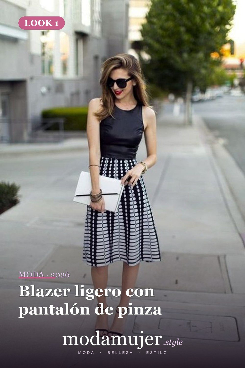 Blazer ligero con pantalón de pinza — 35 trajes de trabajo profesionales de verano para mujeres profesionales