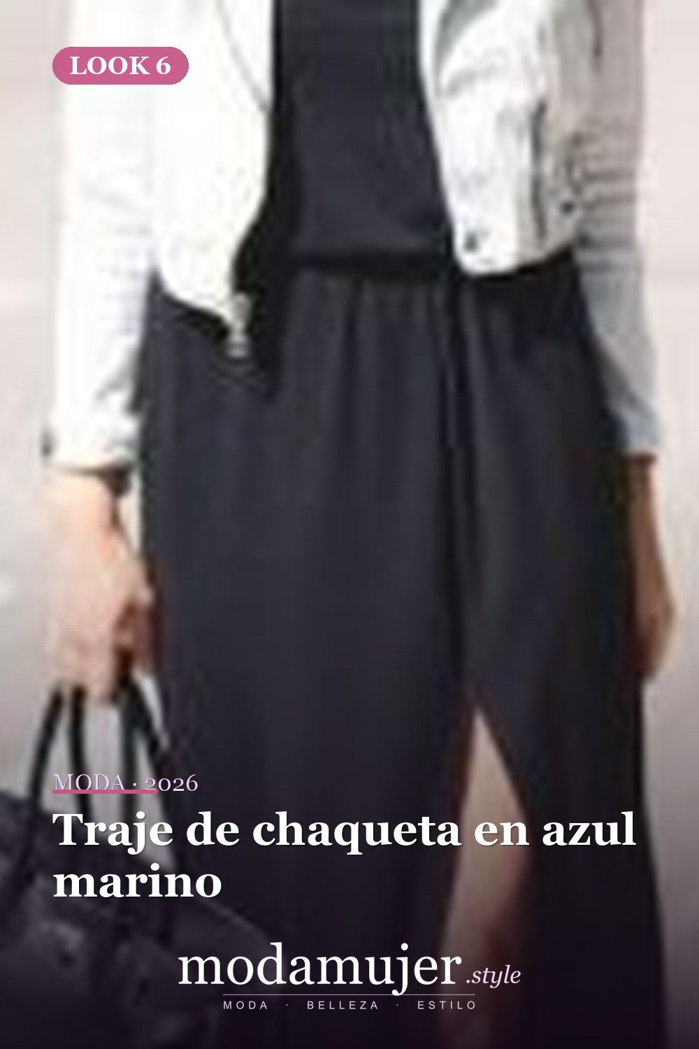 Traje de chaqueta en azul marino — 35 trajes de trabajo profesionales de verano para mujeres profesionales