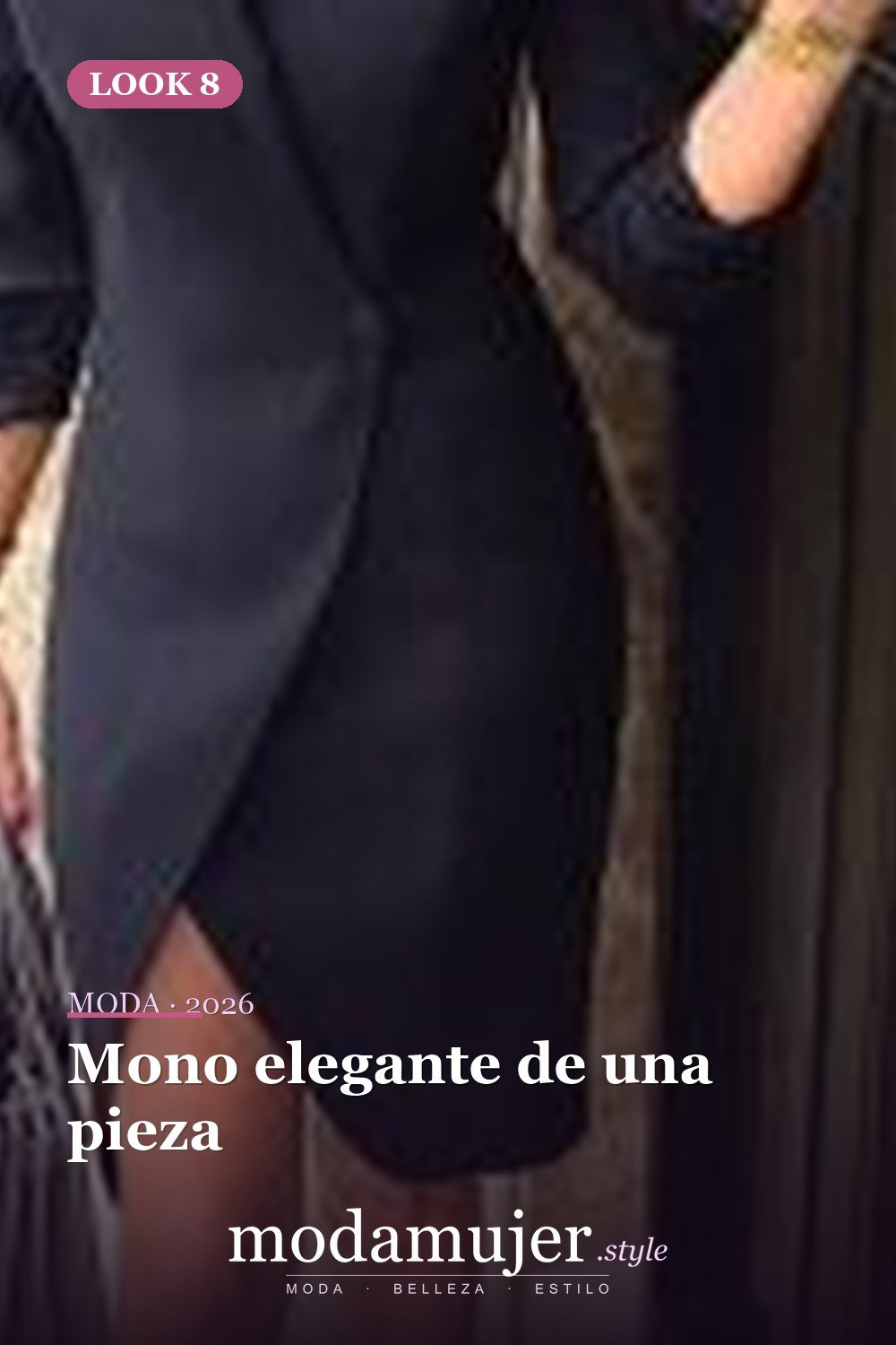 Mono elegante de una pieza — 35 trajes de trabajo profesionales de verano para mujeres profesionales