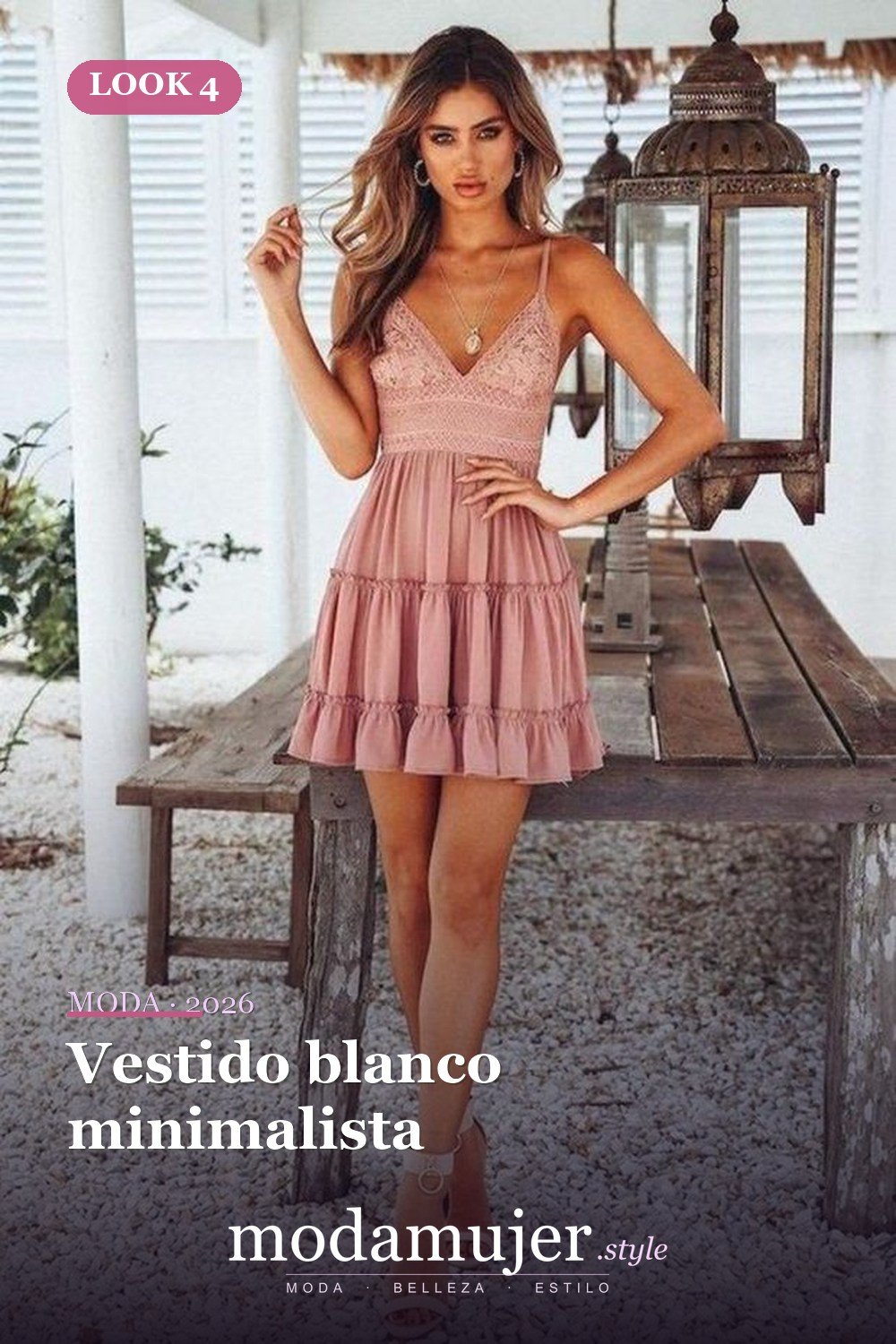 Vestido blanco minimalista — 35 vestidos casuales de verano para mujeres