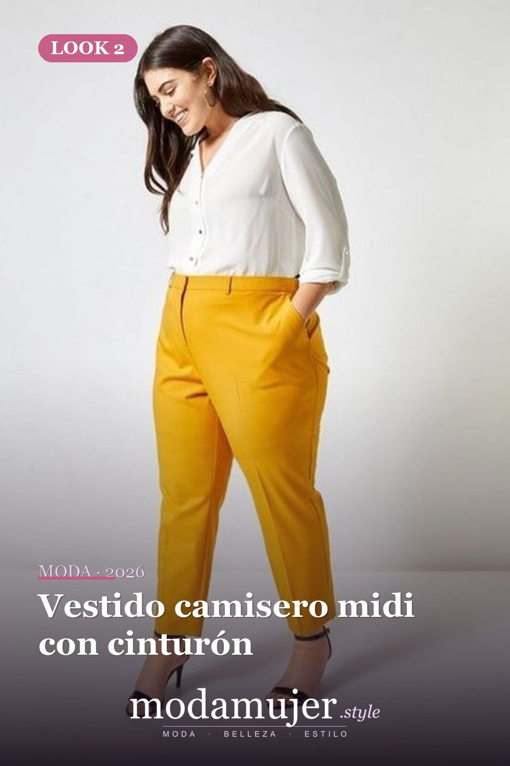 Vestido camisero midi con cinturón — 36 ideas de atuendos de trabajo profesional para mujeres de talla grande