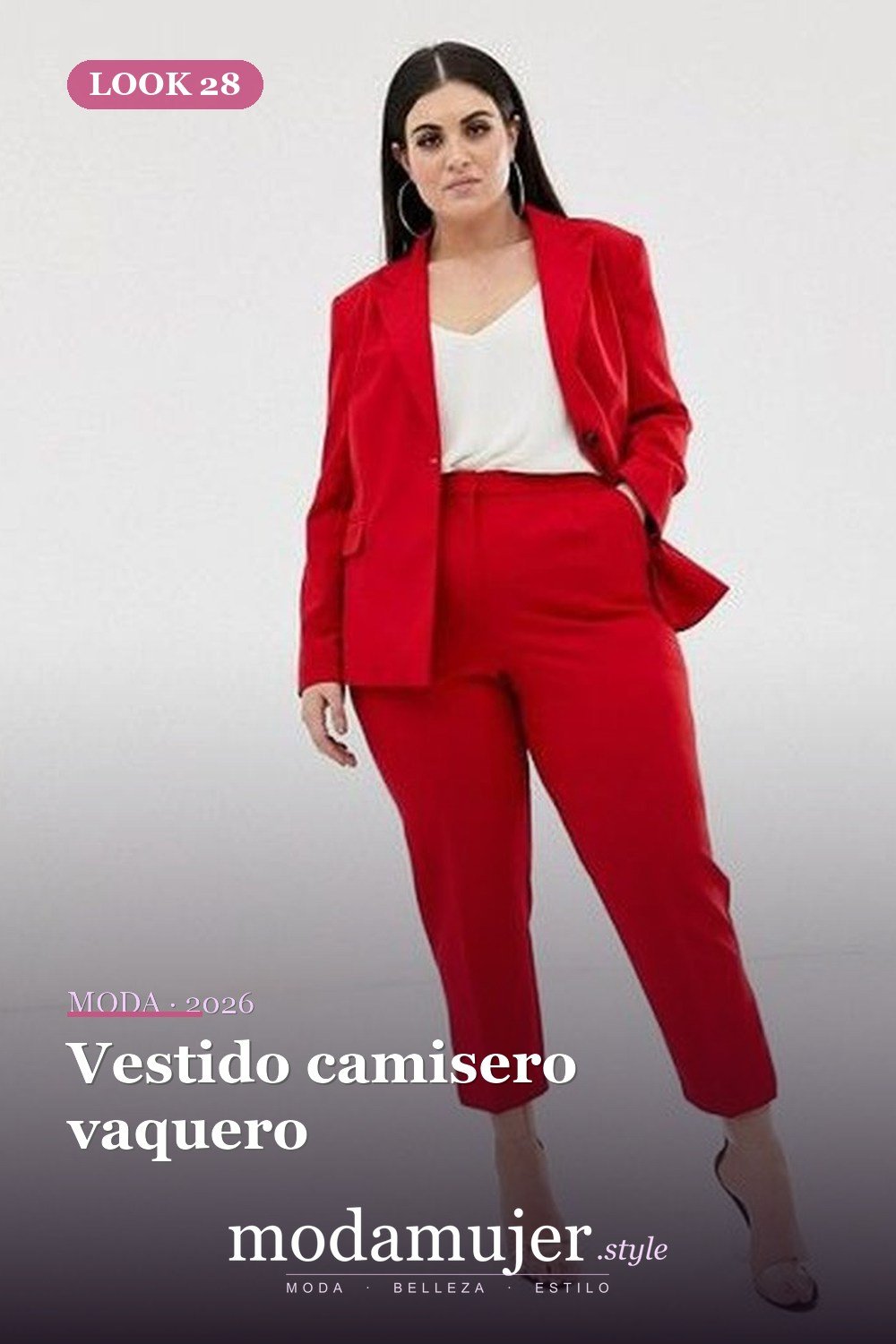 Vestido camisero vaquero — 36 ideas de atuendos de trabajo profesional para mujeres de talla grande