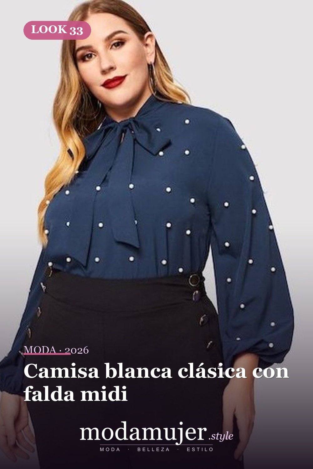 Camisa blanca clásica con falda midi — 36 ideas de atuendos de trabajo profesional para mujeres de talla grande
