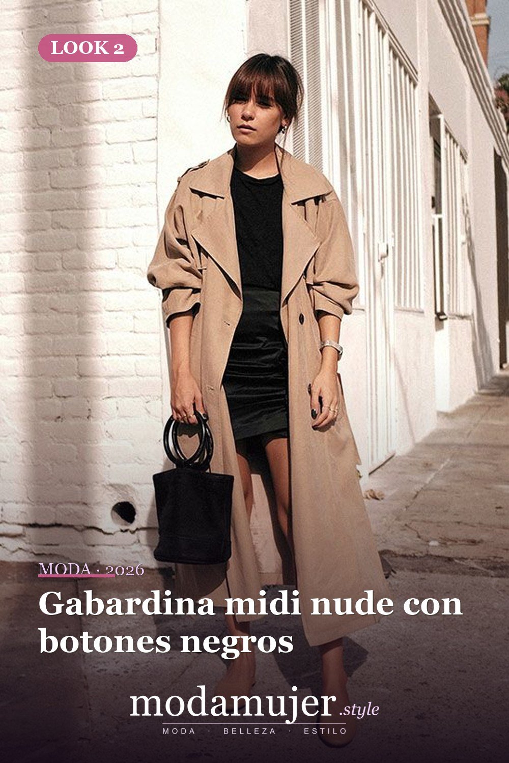 Gabardina midi nude con botones negros — 38 gabardinas geniales para llevar esta primavera
