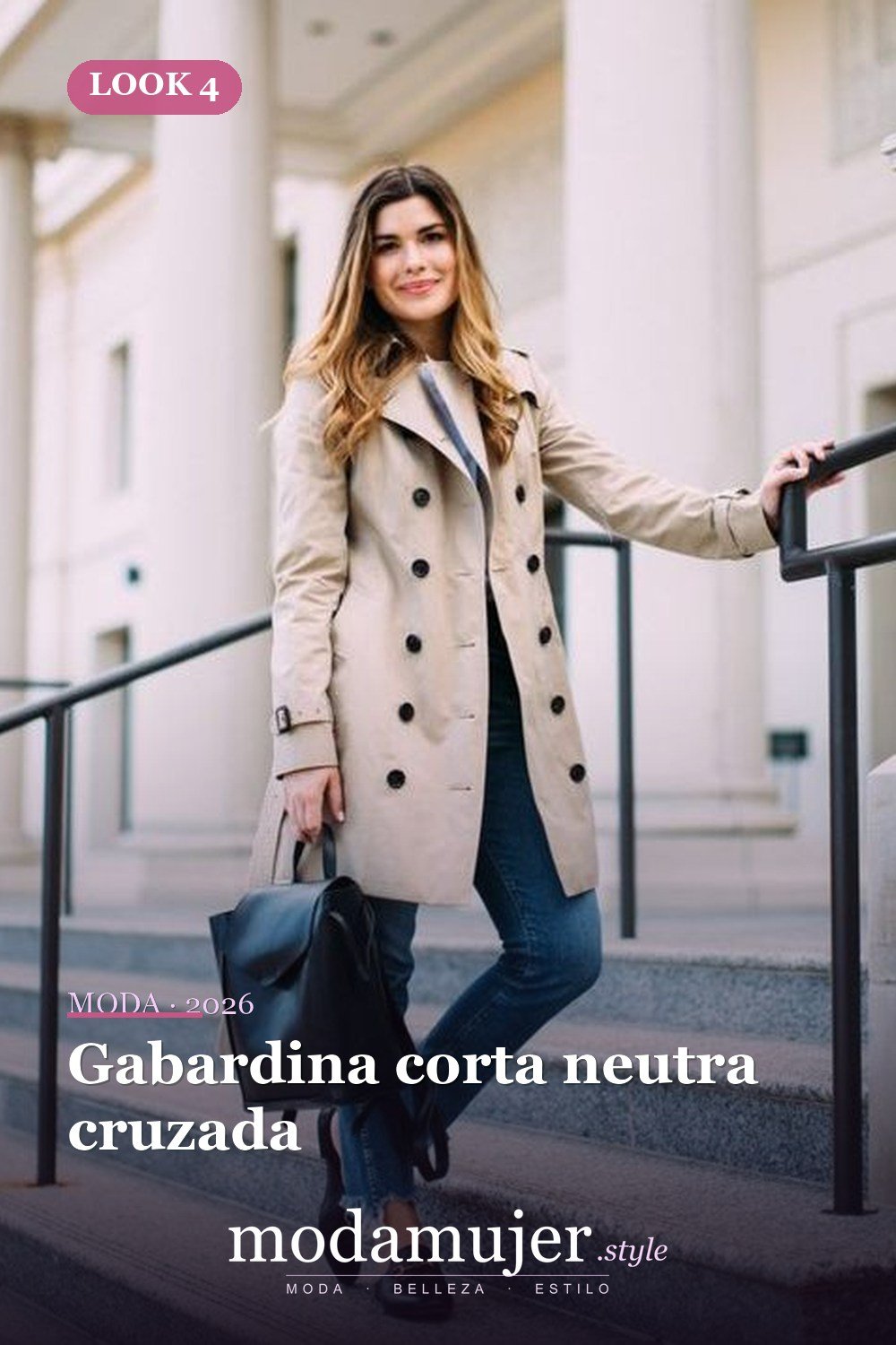 Gabardina corta neutra cruzada — 38 gabardinas geniales para llevar esta primavera