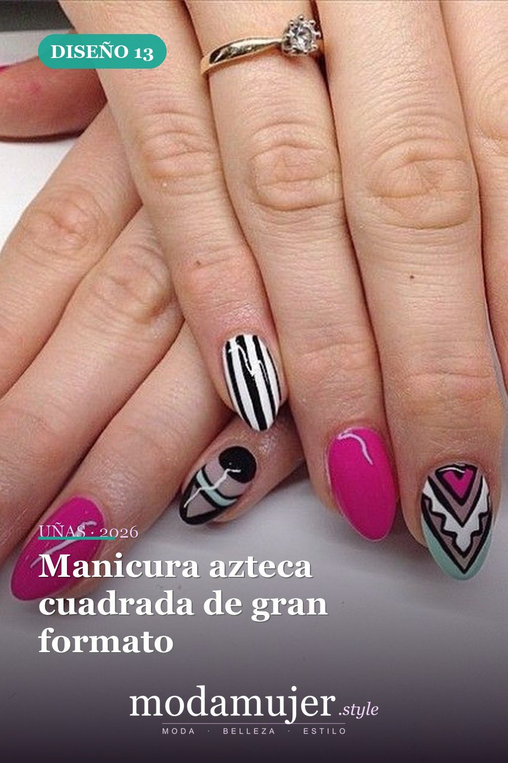 Manicura azteca cuadrada de gran formato — 40 acogedoras ideas de diseños de uñas aztecas que te encantarán