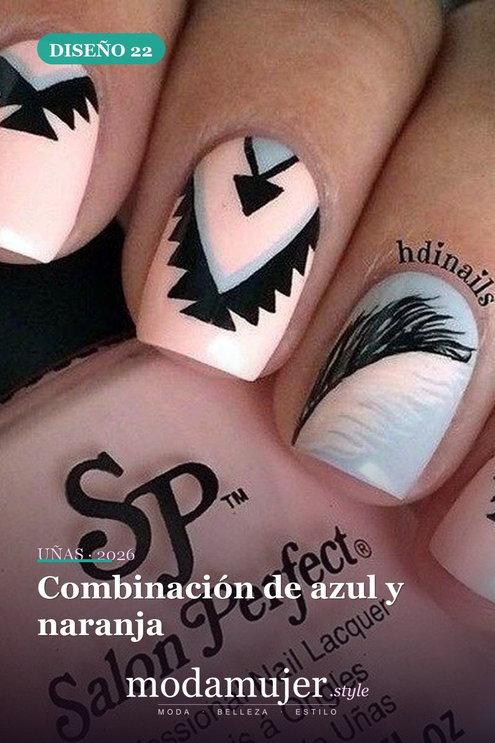 Combinación de azul y naranja — 40 acogedoras ideas de diseños de uñas aztecas que te encantarán