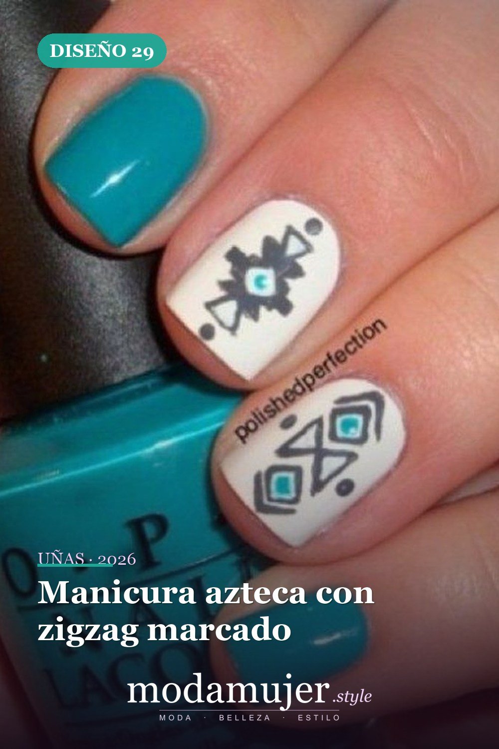 Manicura azteca con zigzag marcado — 40 acogedoras ideas de diseños de uñas aztecas que te encantarán