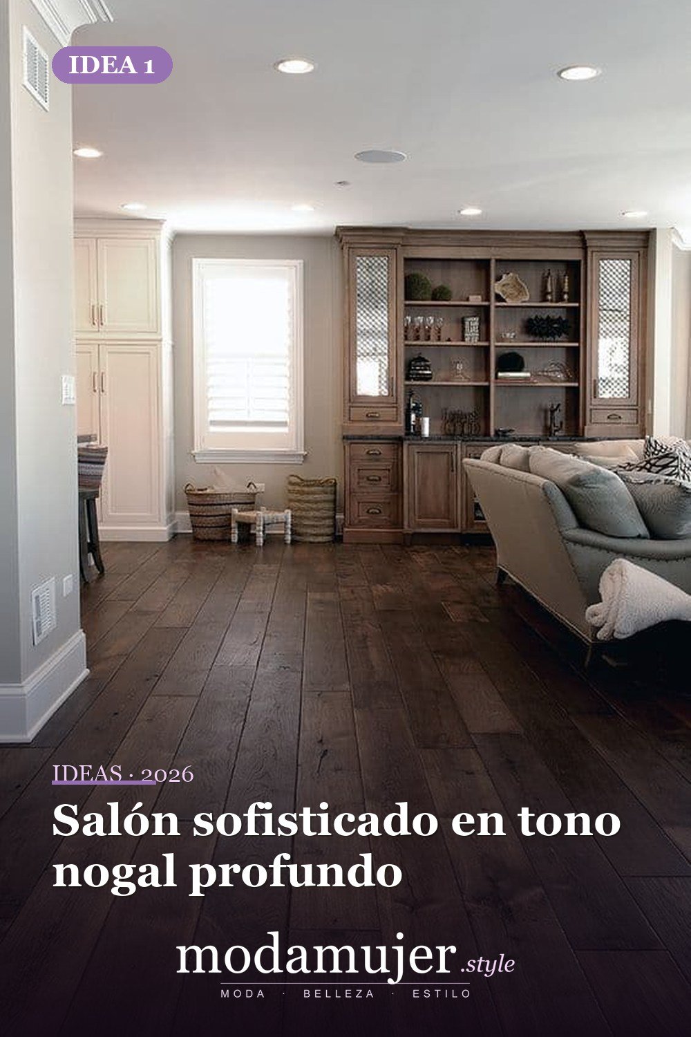 Salón sofisticado en tono nogal profundo — 40 pisos de madera oscura que dan vida a todo tipo de habitaciones