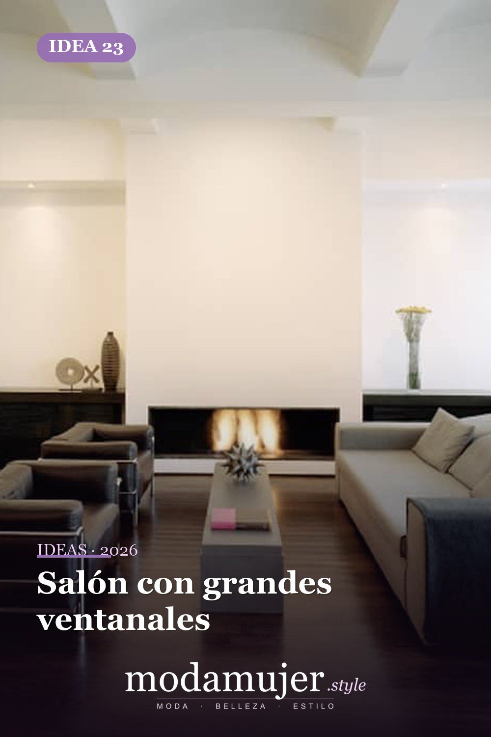 Salón con grandes ventanales — 40 pisos de madera oscura que dan vida a todo tipo de habitaciones