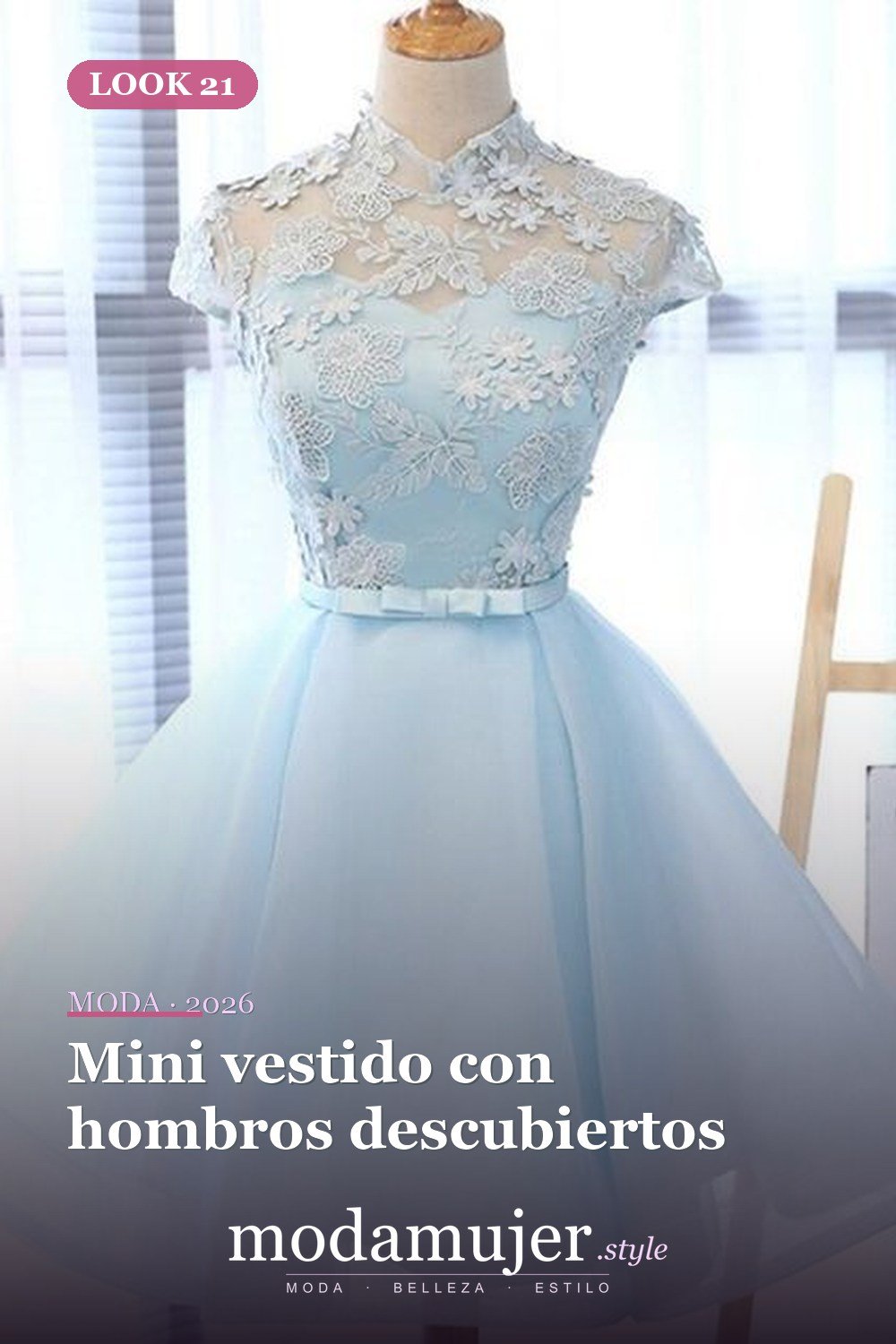 Mini vestido con hombros descubiertos — 40 de las mejores ideas de mini vestido de fiesta para lucir atractiva