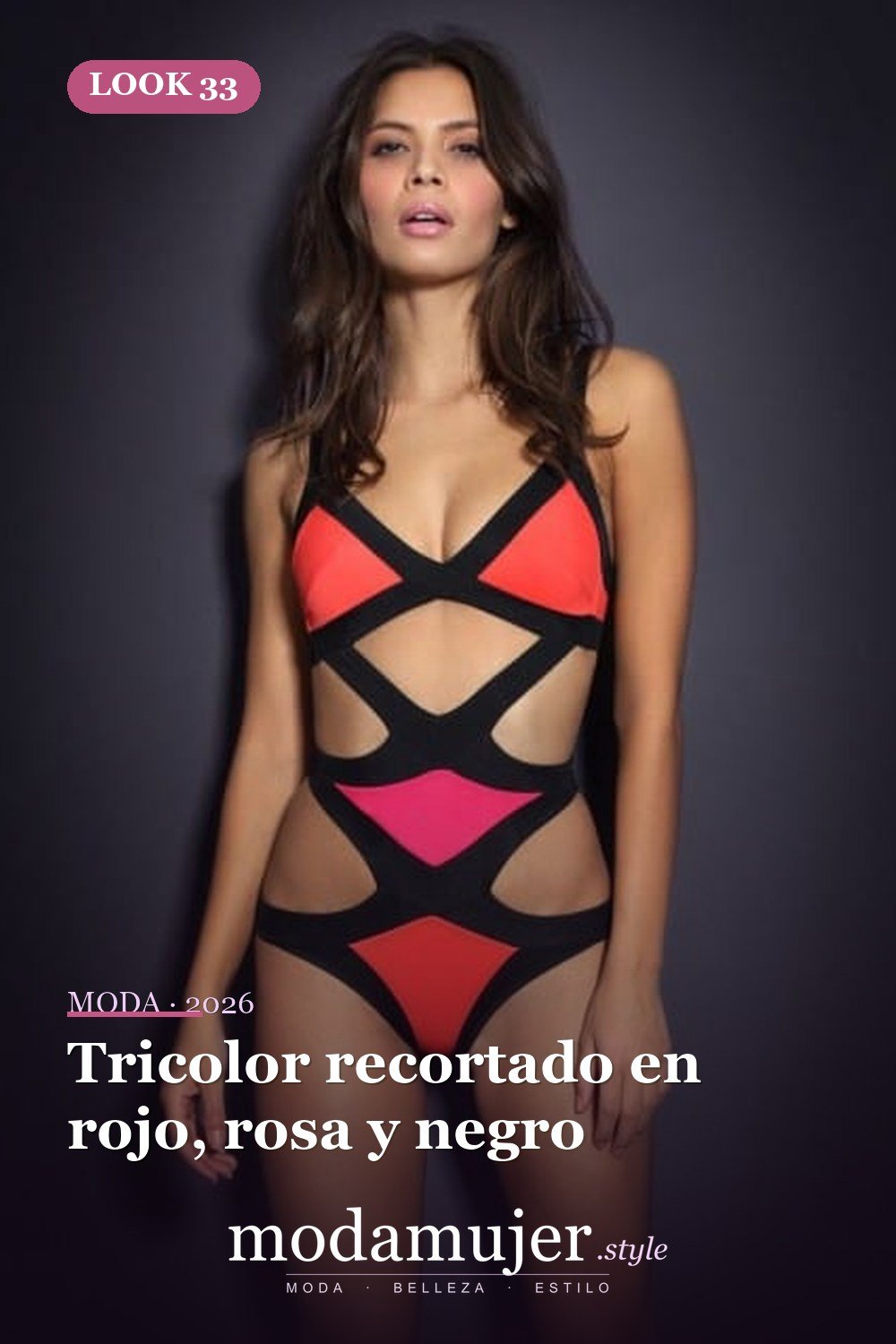 Tricolor recortado en rojo, rosa y negro — 43 trajes de baño de una pieza sensuales para el verano 2026
