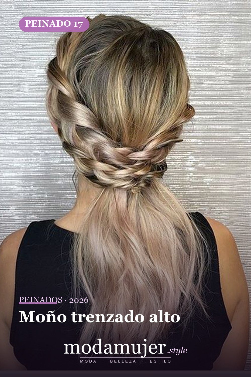 Moño trenzado alto — 45 mejores peinados para dirndl: trenzas y recogidos