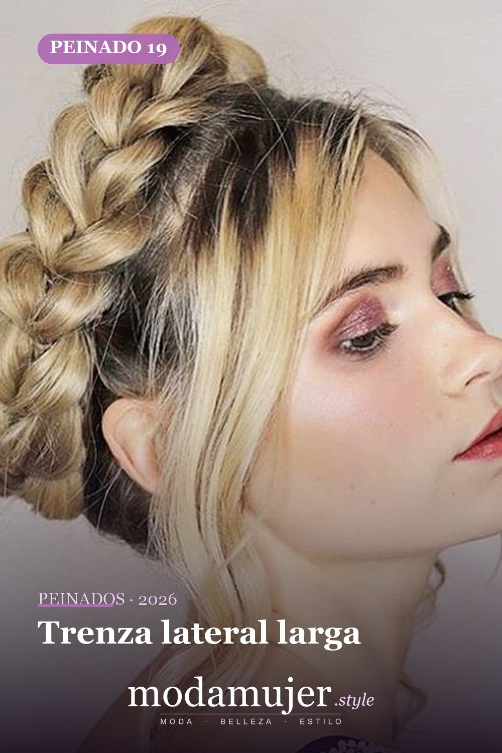 Trenza lateral larga — 45 mejores peinados para dirndl: trenzas y recogidos