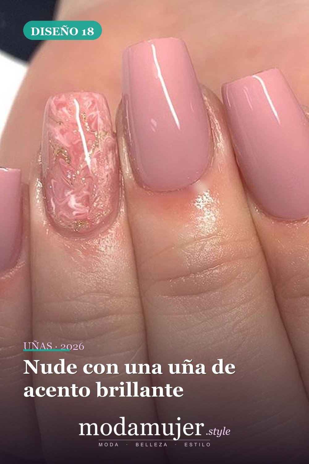 Nude con una uña de acento brillante — 46 ideas del mejor diseño de uñas simple y elegante