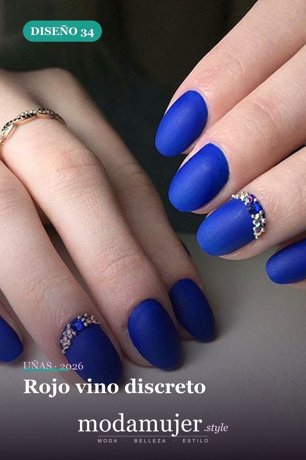 Rojo vino discreto — 46 ideas del mejor diseño de uñas simple y elegante