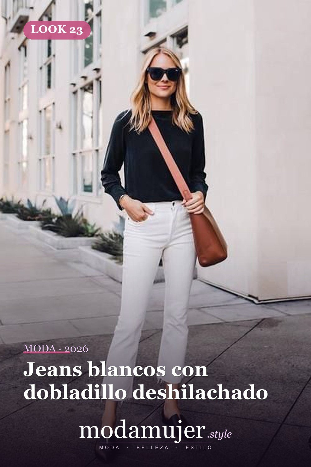 Jeans blancos con dobladillo deshilachado — 46 trajes casuales de primavera elegantes y bonitos para 2026