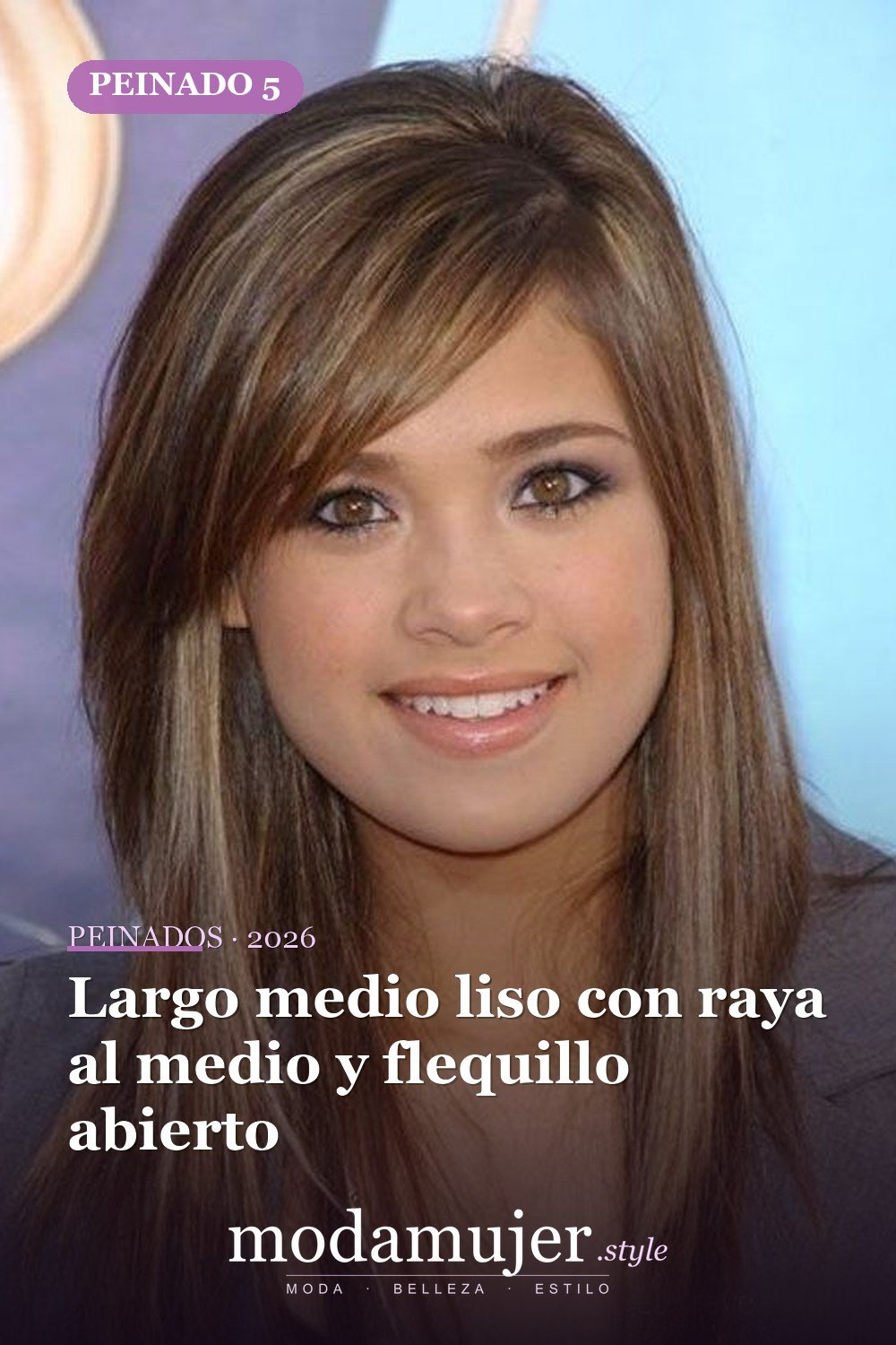 Largo medio liso con raya al medio y flequillo abierto — 47 cortes de pelo de longitud media con flequillo