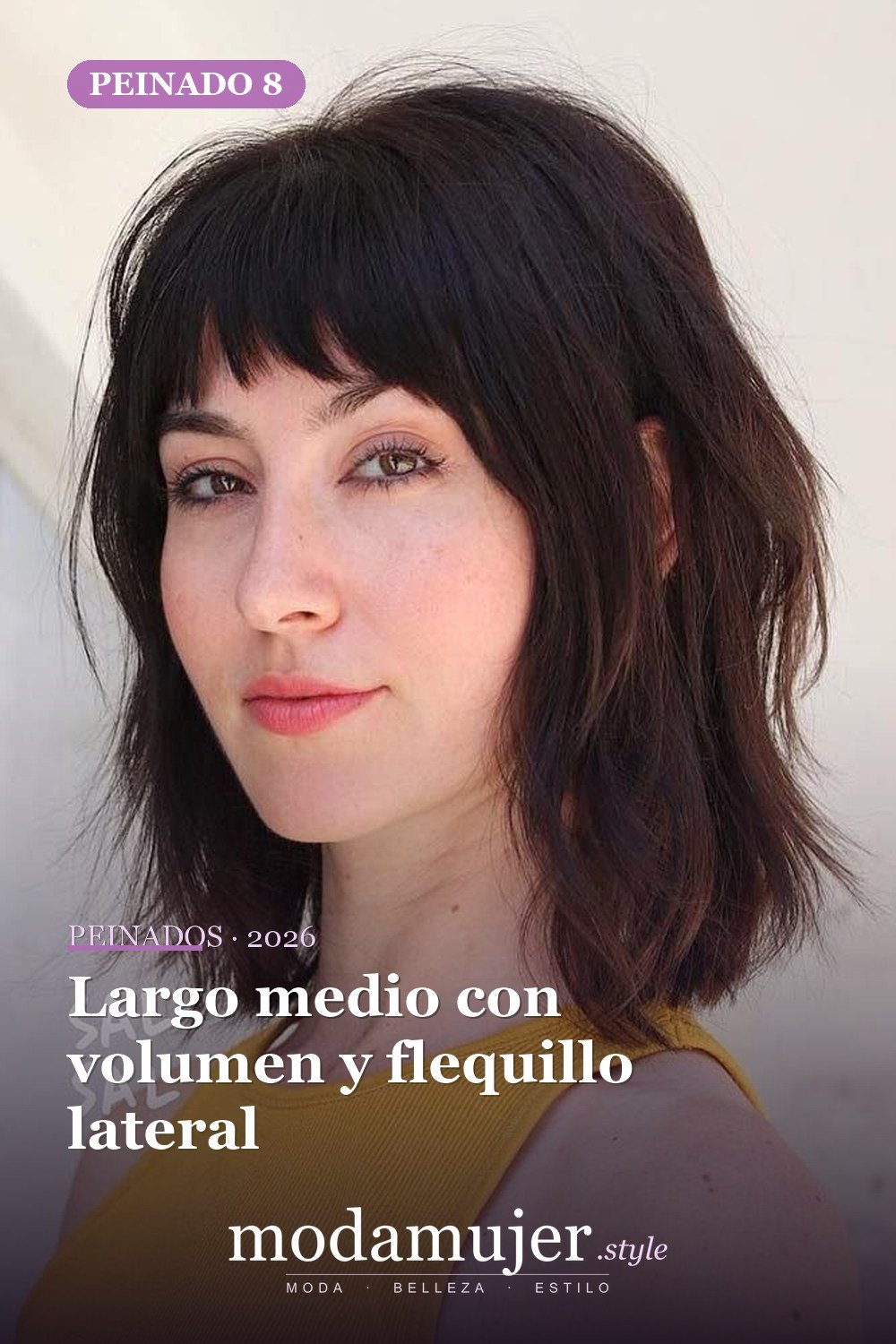 Largo medio con volumen y flequillo lateral — 47 cortes de pelo de longitud media con flequillo